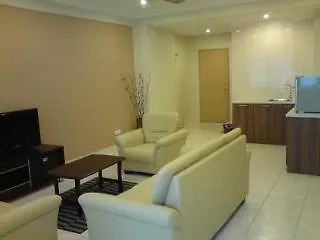 Mlk Home Service Apartment Малакка